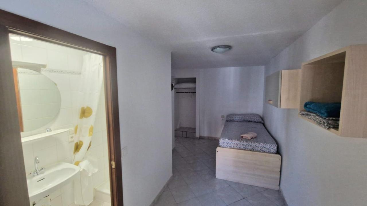 Maryvilla Zohra Calpe